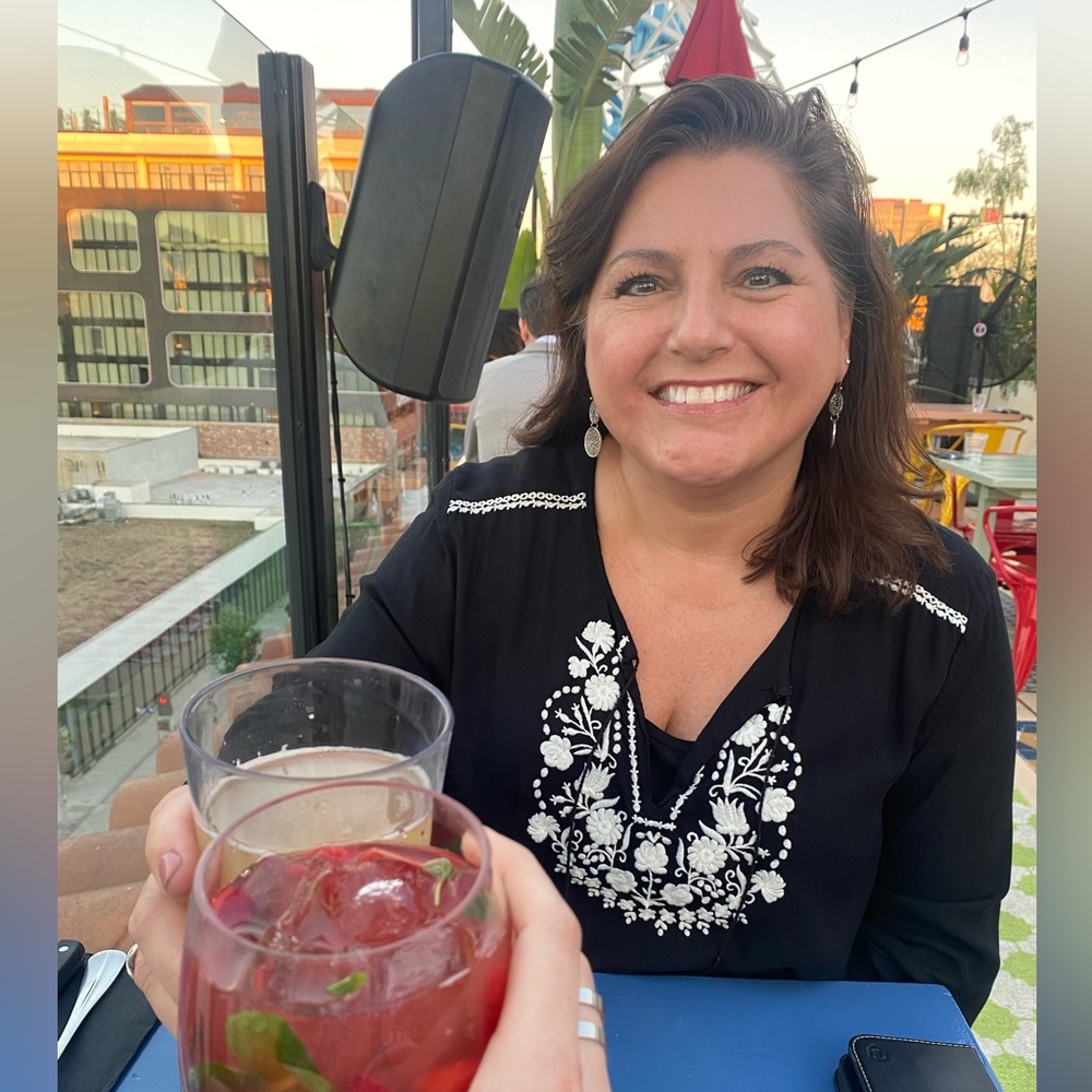 Meet your Posh Ambassador, Lori🌺